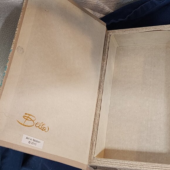 Bella Art in Motion Meijer Imax Corp Wood Unique Keepsake Safety Book Box - Picture 9 of 16